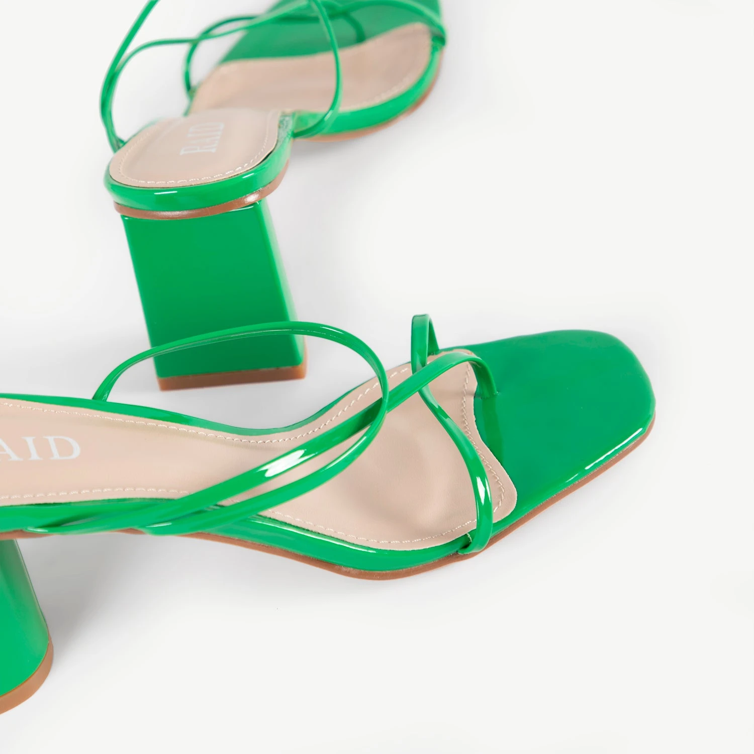 RAID Brioni Heeled Sandal In Green Patent - Image 4