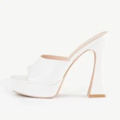 RAID Estee Platform Mule In White