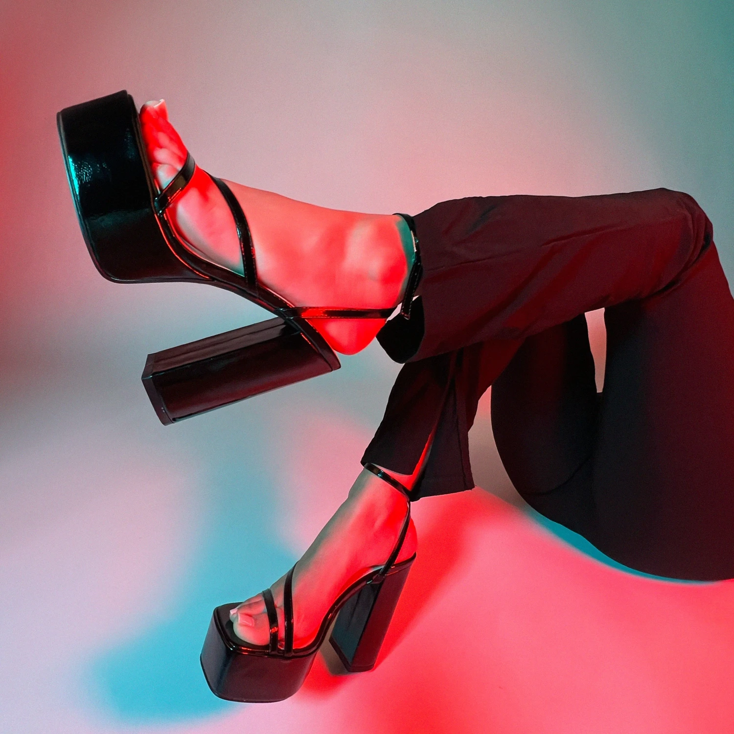 RAID Happy Platform Heel In Black - Image 2