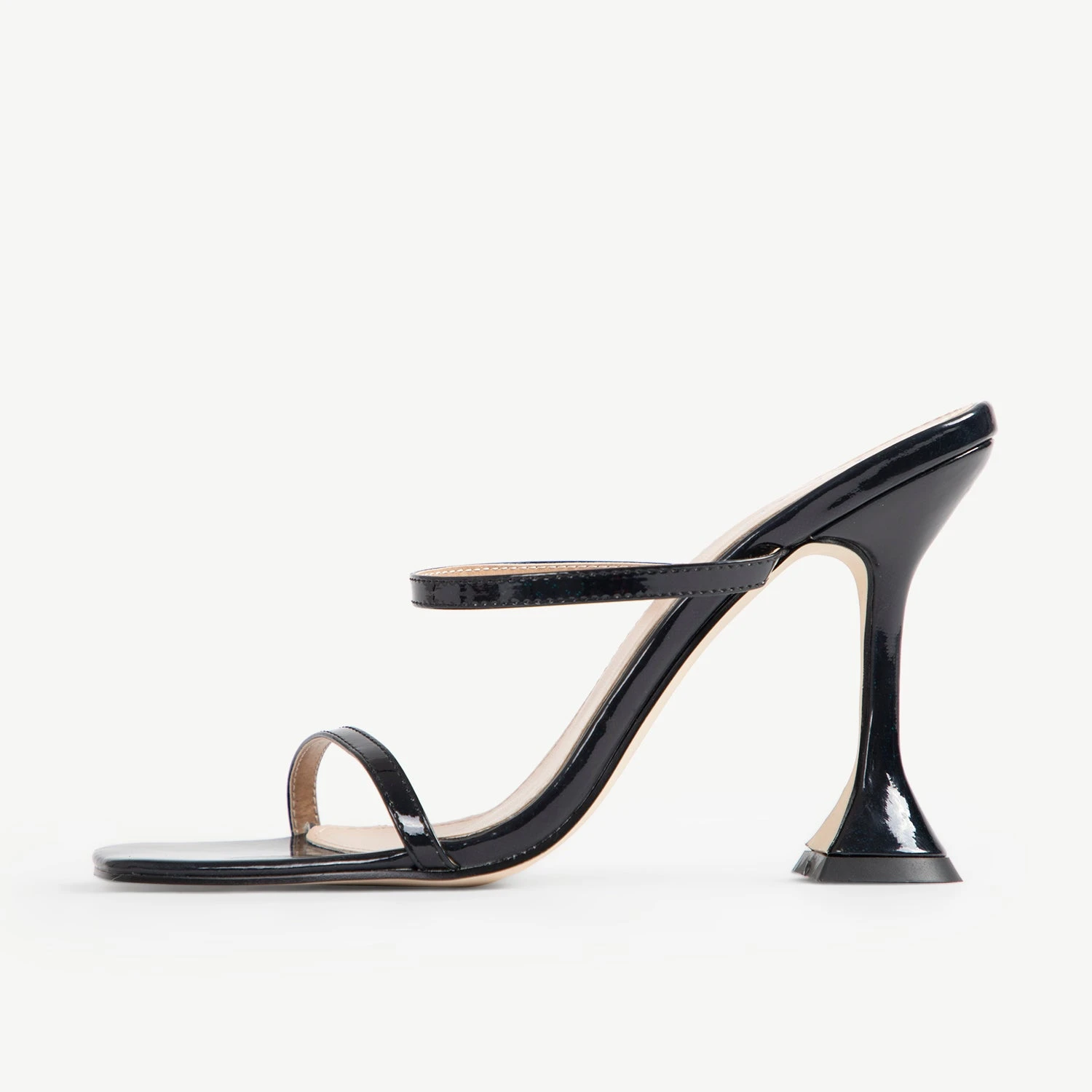 RAID Treesa Heeled Mule In Black - Image 5