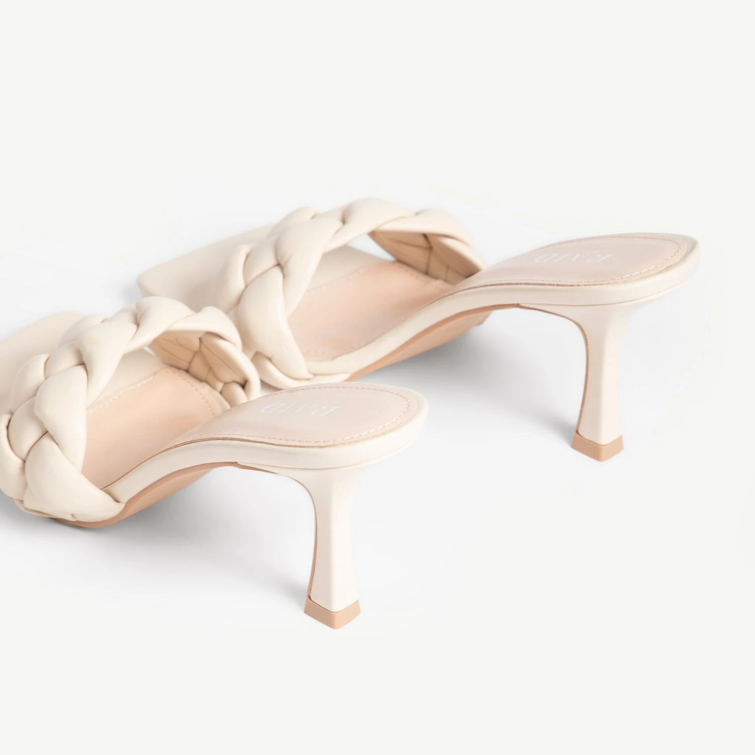 RAID Sandra Wide Fit Padded Mule In Off White - Image 4