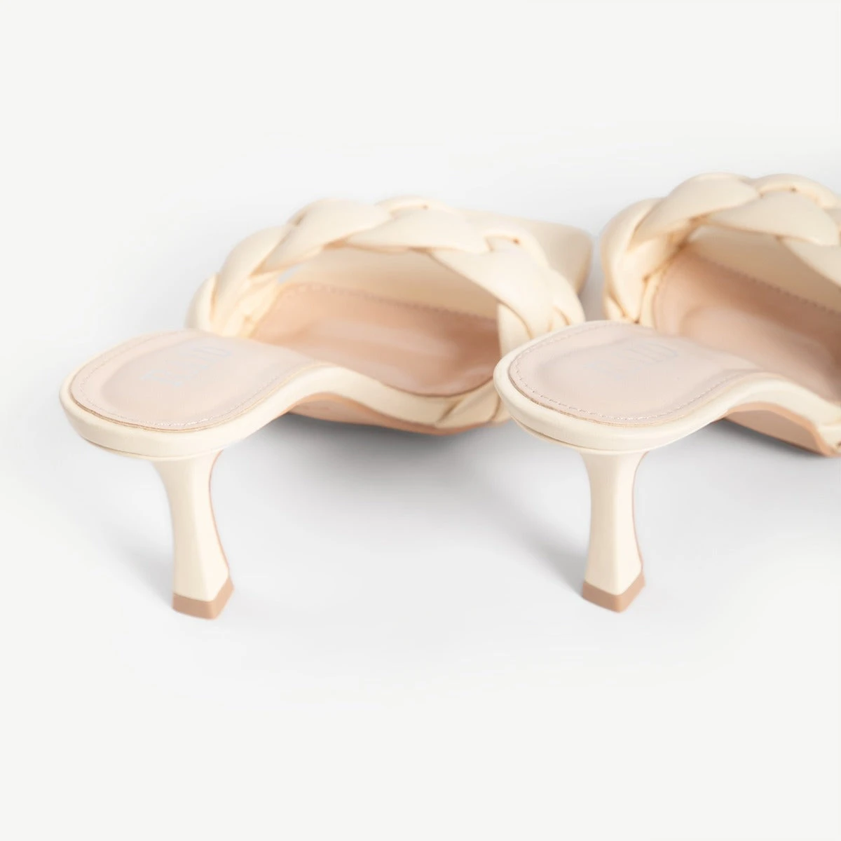 RAID Sandra Padded Mule In Butter Yellow - Image 8